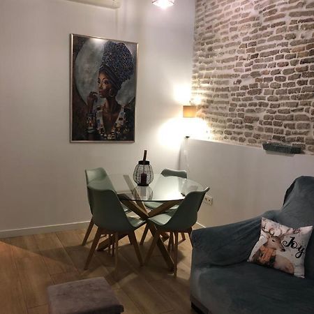 Estudio Centrico En Punonrostro Севилья Экстерьер фото