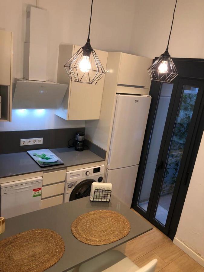 Estudio Centrico En Punonrostro Севилья Экстерьер фото